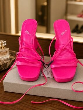 ZARA Size 8 Platform Strappy Sandals Heels NWT